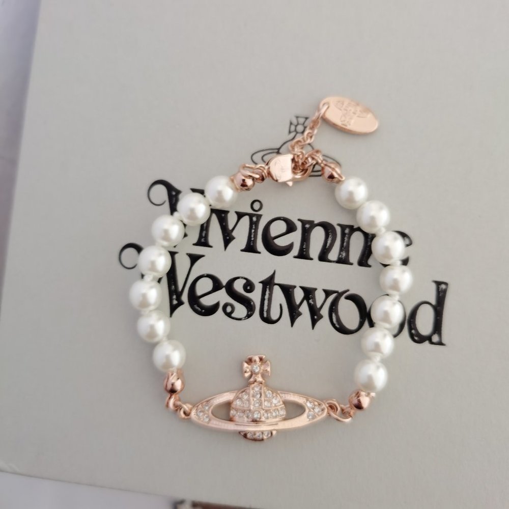 💯  Vivienne Westwood Pearl Bracelet Brand New